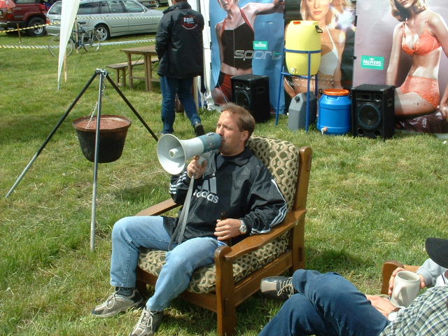 ZELTW2003_0515_143246AA