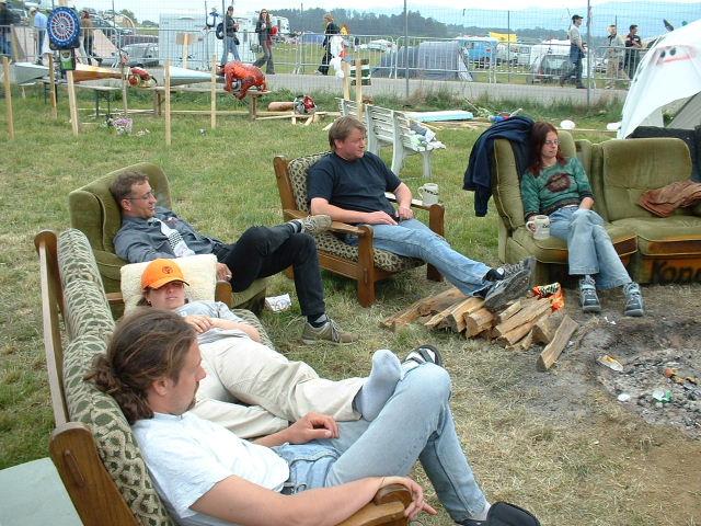ZELTW2003_0518_112952AA